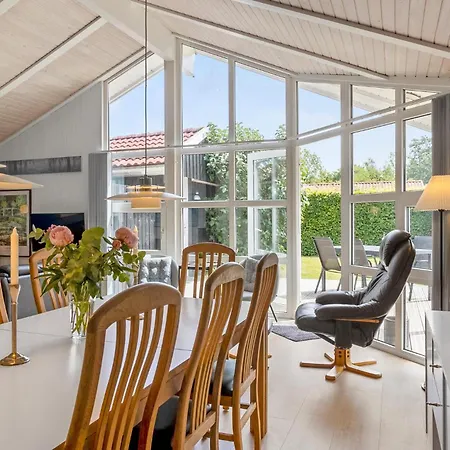 Raevebaek Sydals Denm Feriehus Mommark